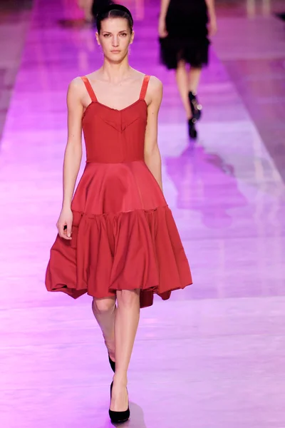Look 11